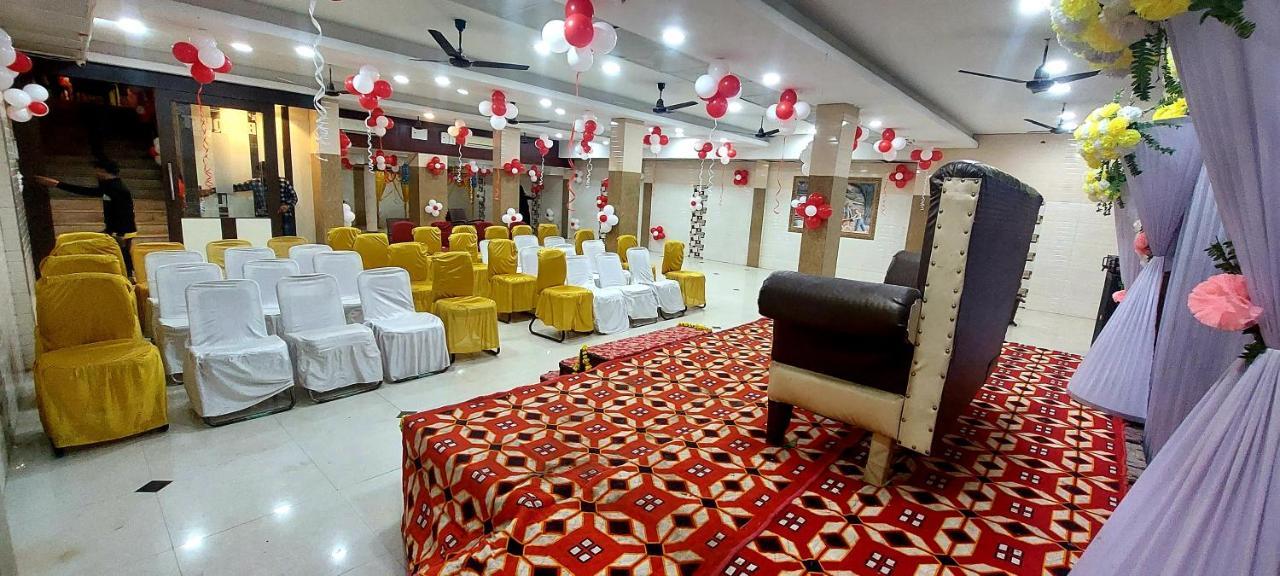Ap Palace Hotel, Ayodhya מראה חיצוני תמונה