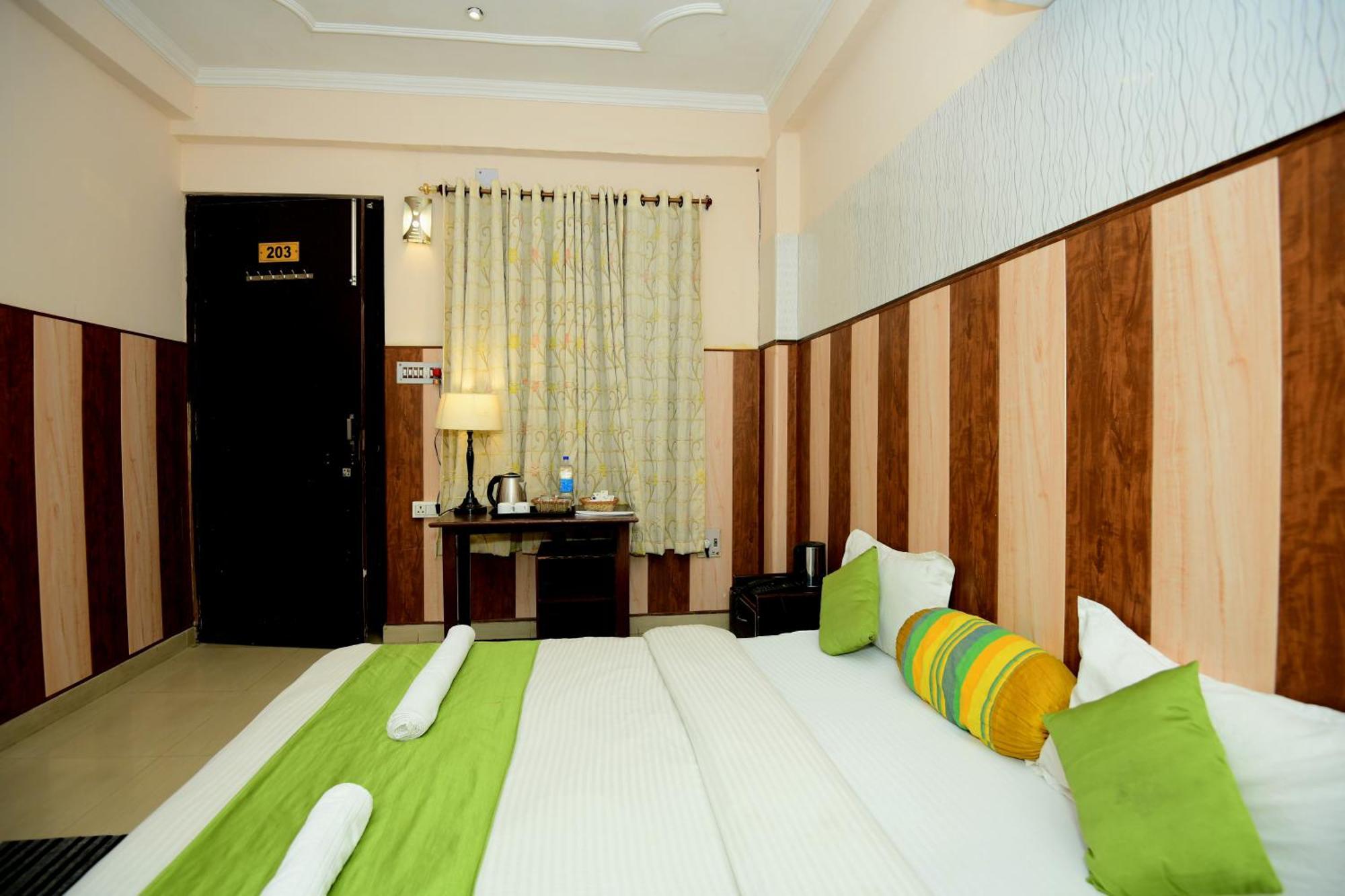 Ap Palace Hotel, Ayodhya מראה חיצוני תמונה