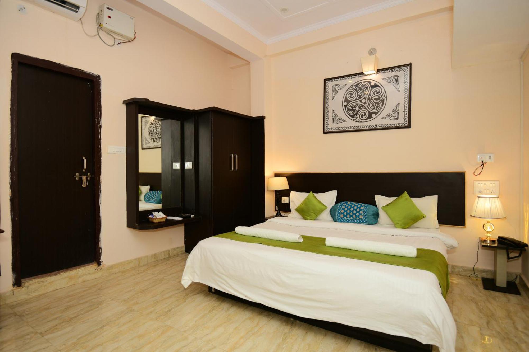 Ap Palace Hotel, Ayodhya מראה חיצוני תמונה