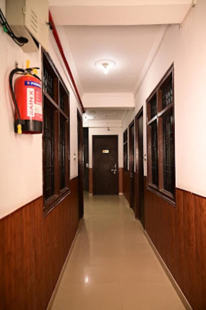 Ap Palace Hotel, Ayodhya מראה חיצוני תמונה