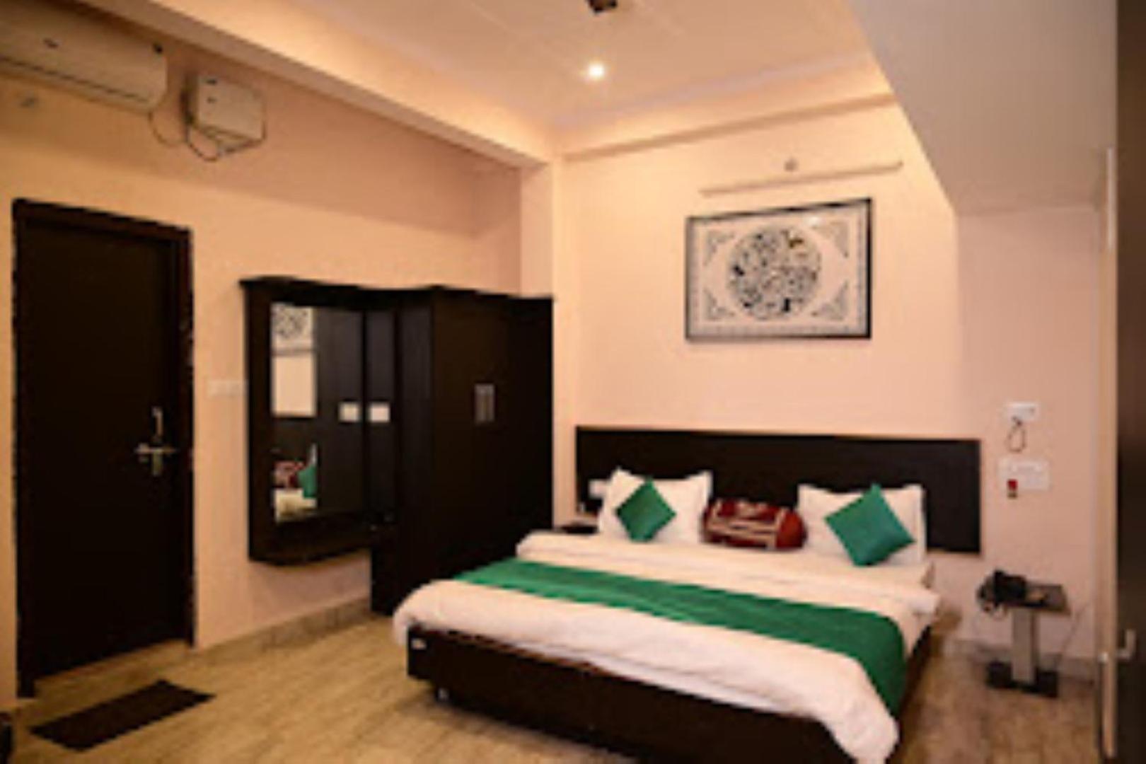 Ap Palace Hotel, Ayodhya מראה חיצוני תמונה